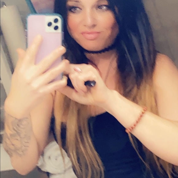 Meet your Posher, Gabriela - Picture 4 of 8